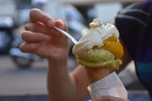 Milano odločen, da bo pa tokrat polnočni sladoled in pico res prepovedal