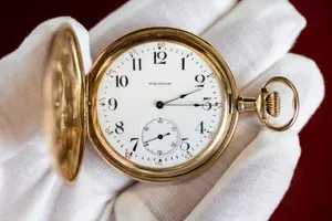 Zlato uro s Titanika prodali za vrtoglavih 1,37 miljona evrov