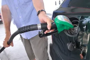Prihajajo nove cene bencina in dizla. Koliko bo po novem stal liter?