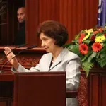 Nova makedonska predsednica v prisegi izpustila besedo in razjezila Grčijo