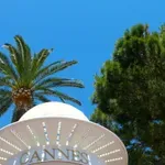 Damoklejev meč nad Cannesom: skrivnostni seznam zlorab in grožnja stavke