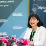 Nova slovenska veleposlanica v Franciji bo Renata Cvelbar Bek