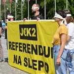 Nevladniki pozivajo k umiku referenduma o Jeku 2