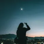 Astrološki koledar za oktober: Vse se bo vrtelo okoli komunikacije in odnosov