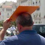 Καιρός: Καλοκαιρινό σκηνικό σήμερα με 27αρια – Επανέρχεται η αφρικανική σκόνη (Βίντο)
