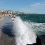 Καιρός: Χαμηλές θερμοκρασίες και ισχυροί άνεμοι, την Πέμπτη – Επιστρέφουν βροχές και καταιγίδες, τι λέει ο Κολυδάς