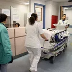 Έξαρση γρίπης πριν τις Απόκριες: 15 θάνατοι σε μία εβδομάδα – Σοκ με τον χαμό 3χρονου αγοριού