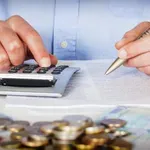 Ιδιωτικό χρέος: Νέες ρυθμίσεις για πρώτη κατοικία, 72 δόσεις και άρση κατασχέσεων