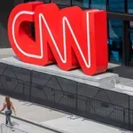 Παρέμβαση-φωτιά Τραμπ: Θέλει το CNN σε «φιλικά χέρια» στην πώληση της Warner Bros Discovery