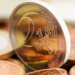 Τα οφέλη από την νέα πρόωρη αποπληρωμή χρέους: «Ανάσα» 135 εκατ. το χρόνο στον προϋπολογισμό, κέρδος 1,6 δισ. από τόκους