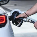 Fuel Pass 3: Στο τραπέζι νέο επίδομα καυσίμων έως 100 ευρώ – Τα σενάρια που εξετάζει η κυβέρνηση