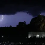 Συναγερμός για την κακοκαιρία: Νέο Έκτακτο Δελτίο Επιδείνωσης Καιρού – Στο «κόκκινο» 7 περιοχές – Ήχησε το 112