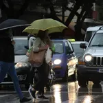 Ο καιρός της Παρασκευής: Βροχές και καταιγίδες – Πού θα χτυπήσουν έντονα φαινόμενα
