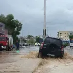 Άγιος Δημήτριος: Αίτημα για κήρυξη έκτακτης ανάγκης μετά τη σφοδρή βροχόπτωση – Ζημιές στο ρέμα Πικροδάφνης