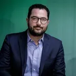 ΠΑΣΟΚ- Μήνυμα Σπυρόπουλου από τον Alpha Radio 98,9: «Σταματήστε την εσωστρέφεια – Τα εσωκομματικά δεν αφορούν τους πολίτες»