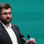 Ζαχαριάδης στον Alpha Radio 98,9: «Δεν μπορείς να μιλάς για τοξικότητα και να έχεις βραχίονα την Ομάδα Αλήθειας, να τους αποκηρύξει. Δεν αμφισβητούμε το εκλογικό αποτέλεσμα του 2023»