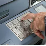 Πληρωμές 45,6 εκατ. ευρώ από e-ΕΦΚΑ και ΔΥΠΑ – Ποιοι πληρώνονται