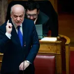 Φλωρίδης κατά Βελόπουλου για γεωτρήσεις και Chevron – «Eσείς είστε οι πατριώτες του καναπέ»