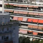 Οριστικό σχέδιο για τη στέγη: 9 νέα μέτρα για ιδιοκτήτες και ενοικιαστές – Ποιοι κερδίζουν έως 800 ευρώ και ποιες φοροελαφρύνσεις έρχονται το 2026