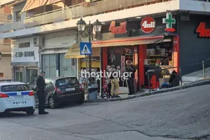Θεσσαλονίκη: Αιματηρό επεισόδιο στις Σαράντα Εκκλησιές – Ένας τραυματίας, μεταφέρθηκε στο «Παπανικολάου»