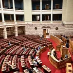 Βουλή: Ψηφίστηκε κατά πλειοψηφία από την Ολομέλεια το νομοσχέδιο για το ψηφιακό σχολείο