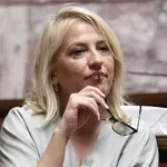 Ρ. Δούρου: Ζητεί απαντήσεις από τον πρωθυπουργό στη ΓΣ του ΟΗΕ για τις τουρκικές προκλήσεις