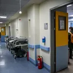 Μιχάλης Γιαννακός: Επτά εγκαταλελειμμένα παιδιά φιλοξενούνται στο νοσοκομείο Νίκαιας – «Όνειδος για το κράτος κοινωνικής πρόνοιας»