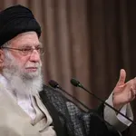 Reuters: Νεκροί ο γαμπρός και η νύφη του Χαμενεΐ – «201 νεκροί και 747 τραυματίες», αναφέρουν Ιρανικά ΜΜΕ