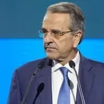 Σαμαράς για την 28η Οκτωβρίου: «Η ελευθερία ενός λαού κρίνεται από όσα αρνείται να παραδώσει»