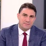 Τσουκαλάς: Η κυβέρνηση βρίσκει χρήματα για τους εργολάβους αλλά όχι για τους αγρότες