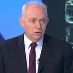 Έκρηξη στην Πλάκα: «Θύμισε Βηρυτό» λέει ο Λέκκας – Τι εξετάζεται για το φυσικό αέριο