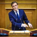 Βουλή: Εισήγηση για άρση ασυλίας του Δημήτρη Μάντζου μετά από μήνυση του Βασίλη Στίγκα