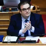 Κυριάκος Πιερρακάκης: «Υπερδιπλάσια ανάπτυξη και μόνιμες ελαφρύνσεις με πυξίδα τη σταθερότητα»
