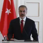 Ο Φιντάν ανεβάζει τους τόνους: Ελλάδα και Κύπρος βοηθούν τον αιώνιο εχθρό της Τουρκίας το Ισραήλ – «Οι συμμαχίες οδηγούν σε πόλεμο»