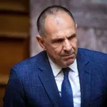 Στην Κύπρο για την κηδεία Βασιλείου ο Γ. Γεραπετρίτης