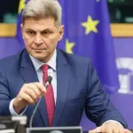 Φαραντούρης: Δεν θα υπάρξει παρατεταμένη κλιμάκωση των διεθνών τιμών ενέργειας – Οι 5 λόγοι