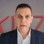 Καραμέρος: Αποστασιοποιείται από τον Φάμελλο, στρέφεται προς Τσίπρα – «Αρχηγού παρόντος πάσα αρχή παυσάτω»