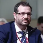 Νίκος Τσάφος: Οι παράγοντες που επηρεάζουν τις τιμές των καυσίμων – Επαρκή τα αποθέματα