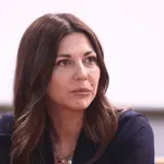 Ζαχαράκη για τον θάνατο της 13χρονης στον Πειραιά: Όταν χάνεται ένα παιδί, τα λόγια γίνονται φτωχά