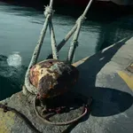 Φωτιά στην Ραφήνα: Κλείνει το Λιμάνι – Στο Λαύριο θα δέσουν τα πλοία
