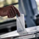 Ψήφος χωρίς σύνορα: Το νέο στοίχημα της Δημοκρατίας για τους Έλληνες του εξωτερικού