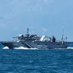 Κάλυμνος: Διακινητής εγκατέλειψε 13 μετανάστες στην ακτή – Διέφυγε προς τα τουρκικά παράλια
