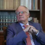 Κωνσταντίνος Τασούλας για τις φωτογραφίες της Καισαριανής: Καθοριστική συμβολή στην ιστορική μνήμη η εξασφάλισή τους