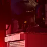 Συναγερμός στο Μεταξουργείο: Φωτιά σε εγκαταλελειμμένο κτίριο και διακοπή κυκλοφορίας