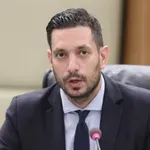 Κυρανάκης: «Ωραία η πρόταση για “δωρεάν” του κ. Ανδρουλάκη. Μπορούμε τώρα να έχουμε και τον λογαριασμό;» – ΠΑΣΟΚ: Οι προτεραιότητες κάθε κόμματος κρίνονται