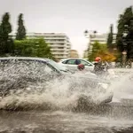 Έρχεται «κανονικό» φθινόπωρο: Βροχές, πτώση θερμοκρασίας και χιόνια στα ορεινά – Τι δείχνουν οι νέες προβλέψεις