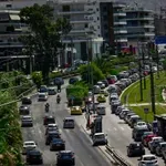 «Σωσίβιο» Κομισιόν στην αυτοκινητοβιομηχανία: Τέλος η απόλυτη απαγόρευση του 2035 – Κίνητρα για φθηνά ηλεκτρικά