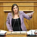 Ζωή Κωνσταντοπούλου: «Οι εργαζόμενοι δεν παρακαλάνε για να δουλεύουν περισσότερο»