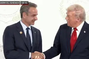 Σαρμ Ελ Σέιχ: Ο Τραμπ υποδέχεται τους ηγέτες στη Σύνοδο για την Ειρήνη στη Μέση Ανατολή (Φωτογραφίες)