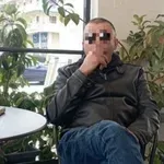 Τα βεβαρημένο μητρώο του 43χρονου τραυμάτισε την έγκυο σύντροφό του με πιρούνι, είχε 12 συλλήψεις σε 13 χρόνια – «Ήταν ο φόβος και ο τρόμος της γειτονιάς»